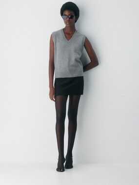 Aritzia Babaton Session Merino Wool Sweater Vest
